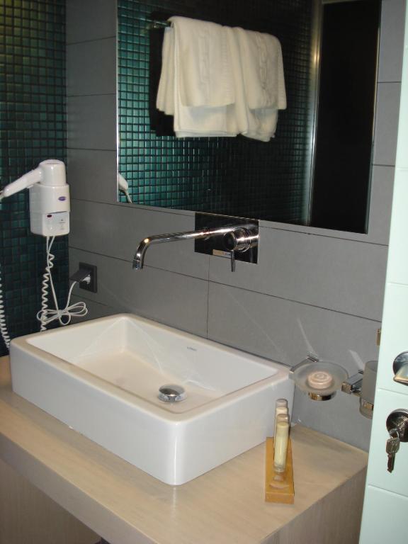 Hotel Koziakas Eláti Quarto foto